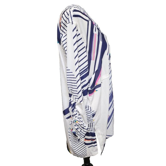 John Mark Geometric Print Tunic Size Medium MOP Buttons - Picture 4 of 9